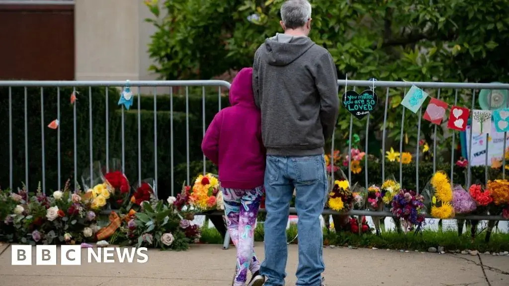 Pittsburgh synagogue gunman gets death penalty