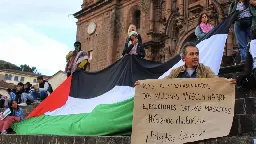 Israeli tourists attack vigil in Cusco in support of Palestine : Peoples Dispatch