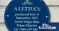 UK | ‘Blue plaque’ at Walthamstow Tesco honours lettuce that outlasted Liz Truss