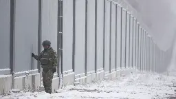 Polish solider shoots Syrian refugee after 'tripping' - reports